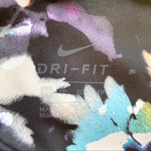Nike Floral Print Dri Fit Leggings XS ($70) - Picture 7 of 7